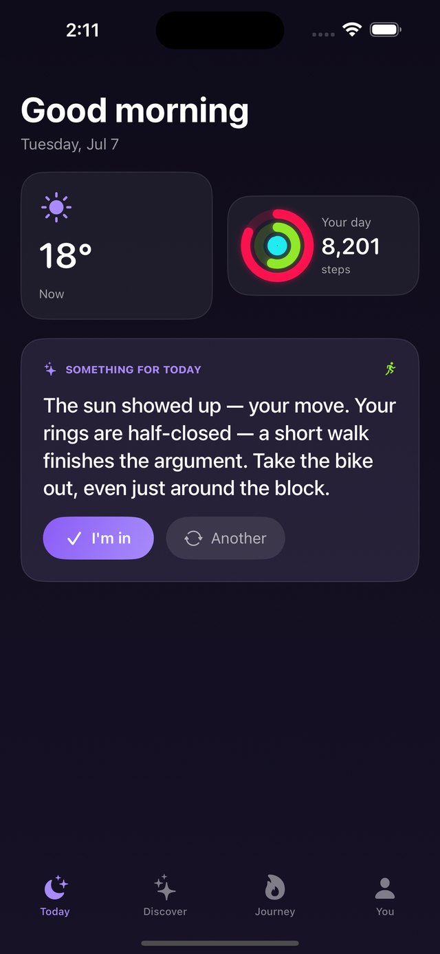 Soloist Today screen with weather, activity rings, and a suggestion
